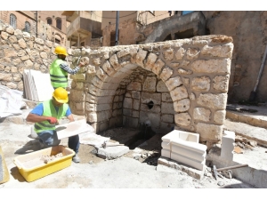 Mardin Sokakları Sabunlu Suyla Yıkandı