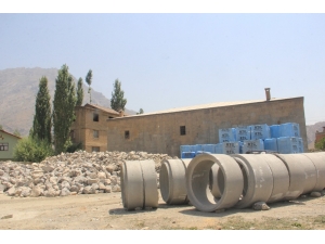 Osmanlı Döneminde Kalma Medrese Çevresinde Çalışma