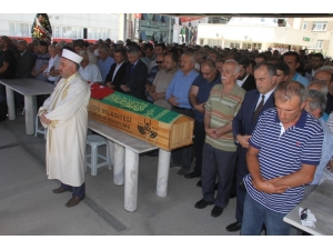 Vazgeçilmiyor’un Bestekarı Eroğlu Son Yolculuğuna Uğurlandı