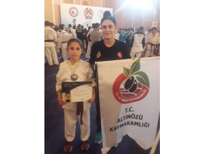 Altınözülü Hatice Tekin Milli Takıma Seçildi