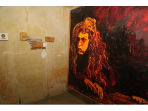 Kıbrıs, İranlı Ve İngiliz Sanatçıların Çalışmaları Sergilendi