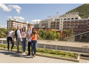 İzmir Eü Öğrenci Memnuniyetinde 21. Sırada Yer Aldı