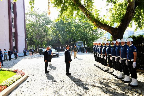 Emniyet Genel Müdürü Celal Uzunkaya Göreve Başladı