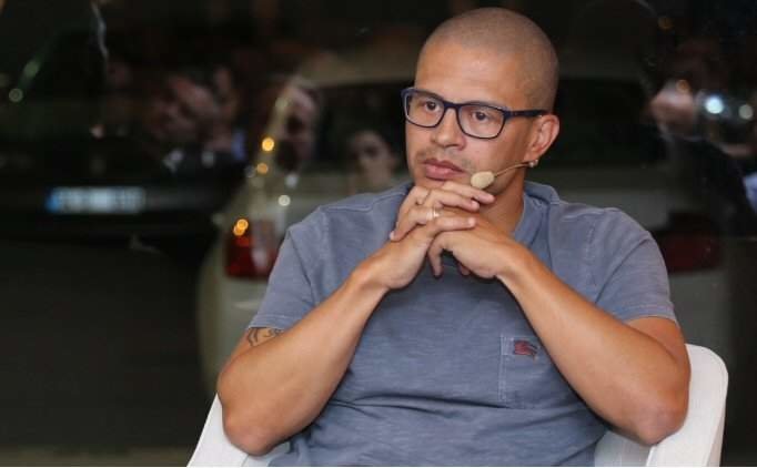 Ali Koç'tan Alex De Souza'ya Sürpriz