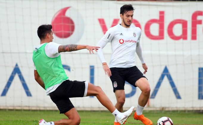 Beşiktaş'ta Yeni Transferler, Ilk Idmanına Çıktı!