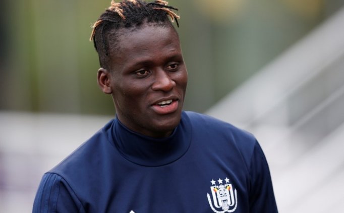 Fenerbahçe'de Son Çare Mbodji