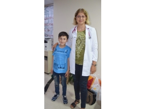 14 Yaşındaki Tengiz Shantadze’nin Yürüme Sevinci