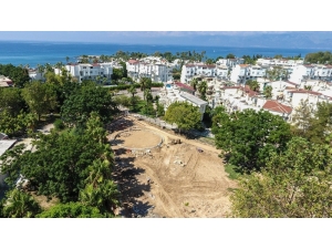 Muratpaşa Belediyesi Örnekköy Parkı’nı Yeniliyor