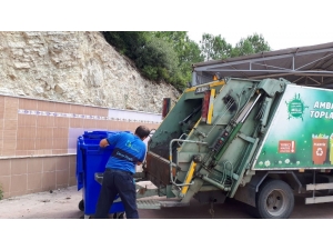 İzmit’te Günde 26 Ton Ambalaj Atığı Toplanıyor