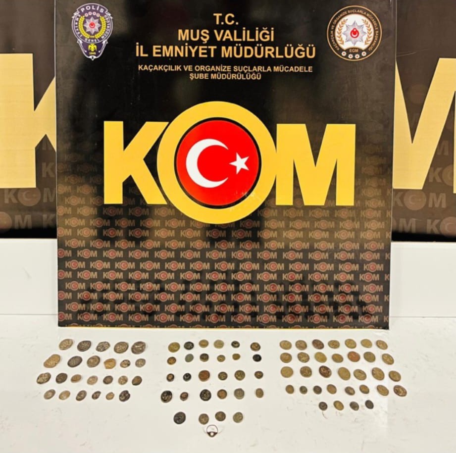 mus-ta-tarihi-eser-operasyonu-86-parca-tarihi-obje-ele-gecirildi
