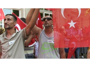 Almanya’da Özil’e Destek Gösterisi