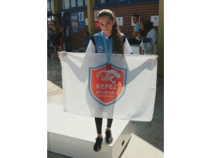 Kepez’in Yüzmedeki Gururu