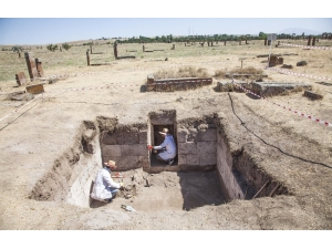 Akıt Mezarların Gizemi Çözülemedi