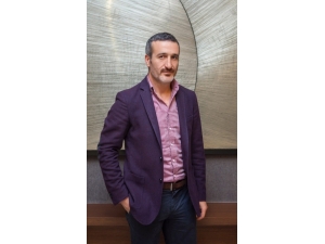 Enis Timuçin: “İnsanlık Artık Birleşmeli”