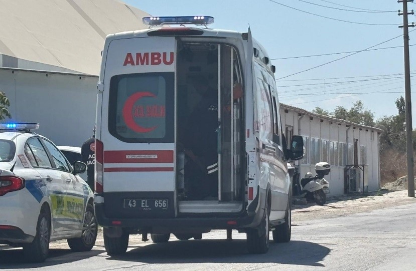 tavsanli-da-2-motosikletli-carpisti-1-yarali