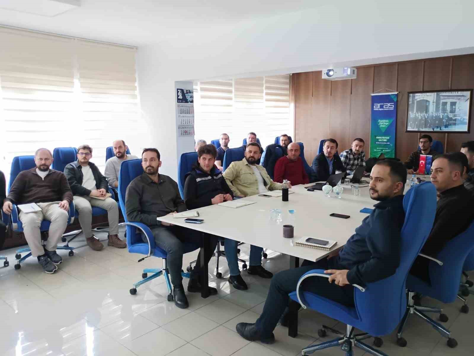 aras-elektrik-ten-dijital-yatirim-ve-saha-yonetiminde-yeni-donem