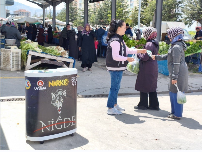 nigde-de-uyusturucuyla-mucadele-kapsaminda-bin-406-vatandasa-bilgilendirme