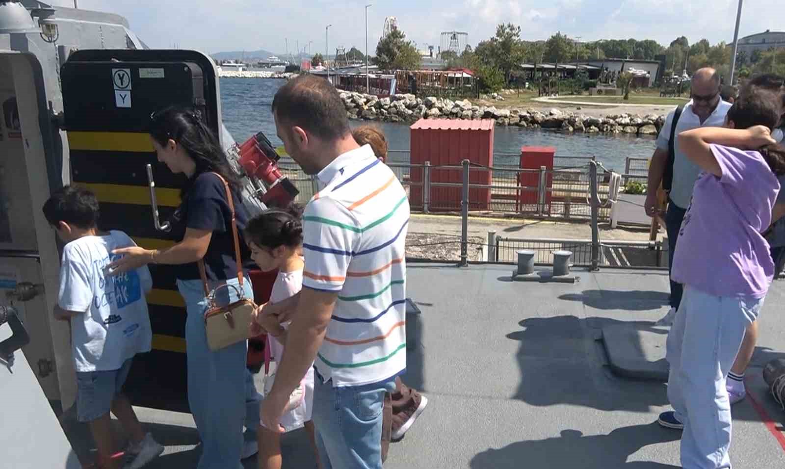 tcg-tuzla-yalova-da-vatandaslarin-ziyaretine-acildi
