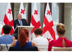 Gürcistan’da Başkanlık Seçimlerinin Tarihi Belli Oldu