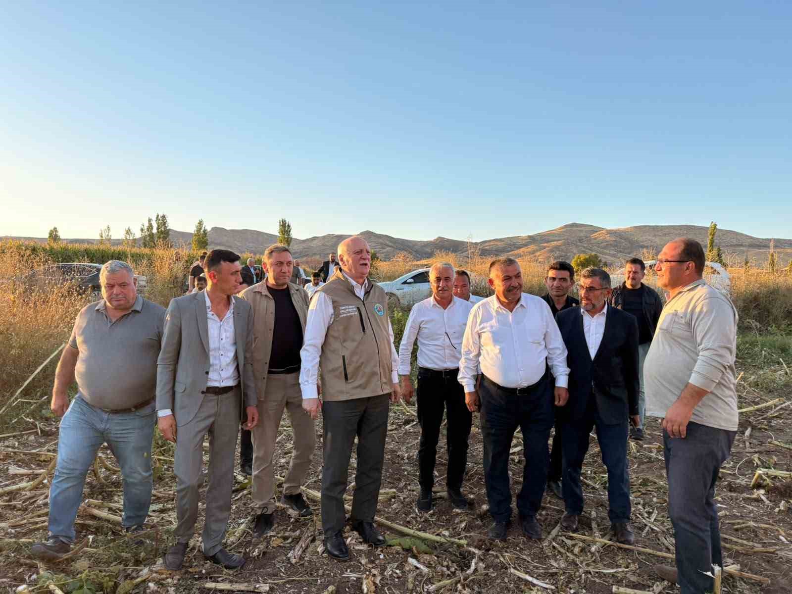 tzob-genel-baskani-semsi-bayraktar-akin-de-ay-cekirdegi-hasadina-katildi