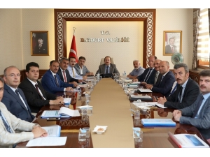 Vali Pehlivan Yatırımcı Bölge Ve İl Kuruluşlarının Çalışmaları Değerlendirildi