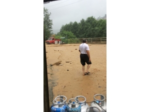 Rize’de Şiddetli Yağış