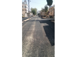 Dereboyu Caddesinin Asfaltı Tamamlandı