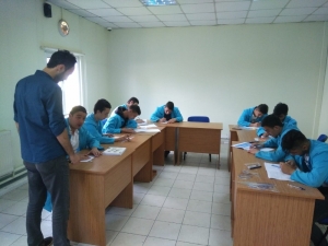 Beyaz Kalpler’de Teknik Resim Dersleri Başladı