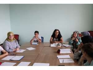 Genç Atölye’de Mizah Ve Espri Karikatürle Buluşuyor