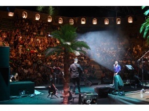 Ayvalık Mabel Matiz’i Bağrına Bastı