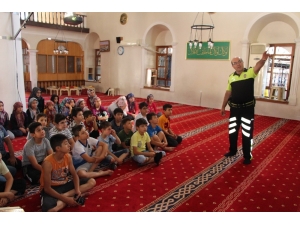 Camilerde Çocuklara Trafik Eğitimi