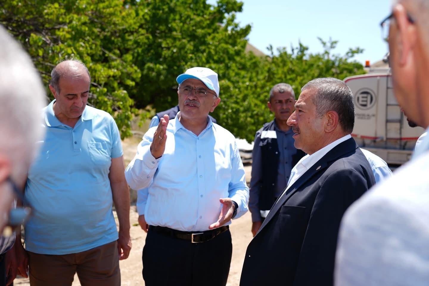 baskan-er-ve-bozkurt-darende-de-yol-calismalarini-inceledi