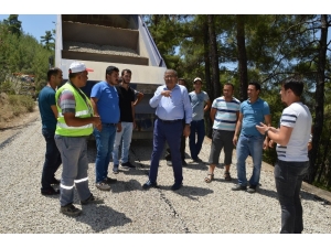 Manavgat Gaziler Mahalle Yolu Yenileniyor
