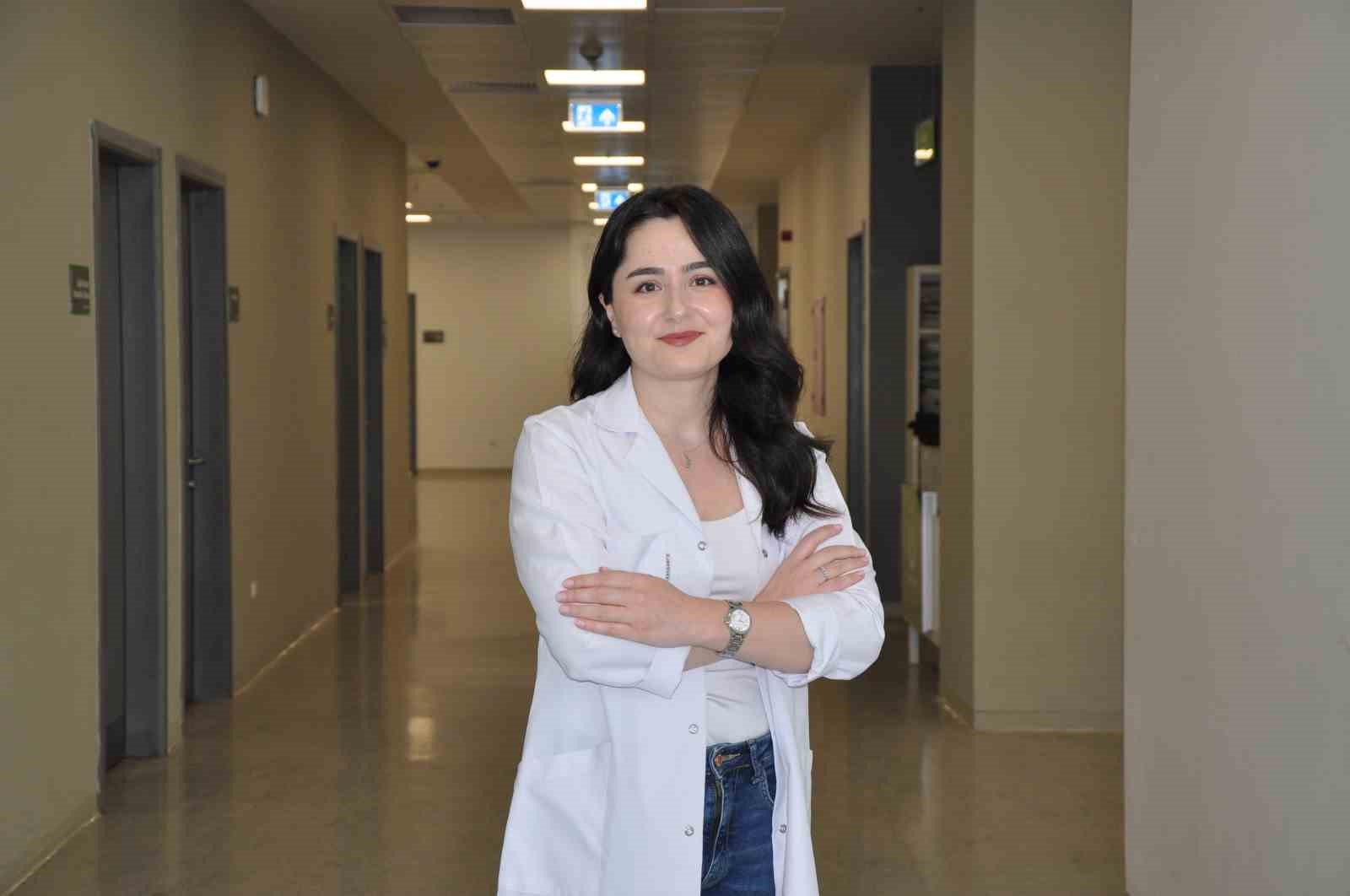 noroloji-uzmani-dr-zeynep-zerrin-goz-bas-agrisi-ile-yasamak-zorunda-degilsiniz