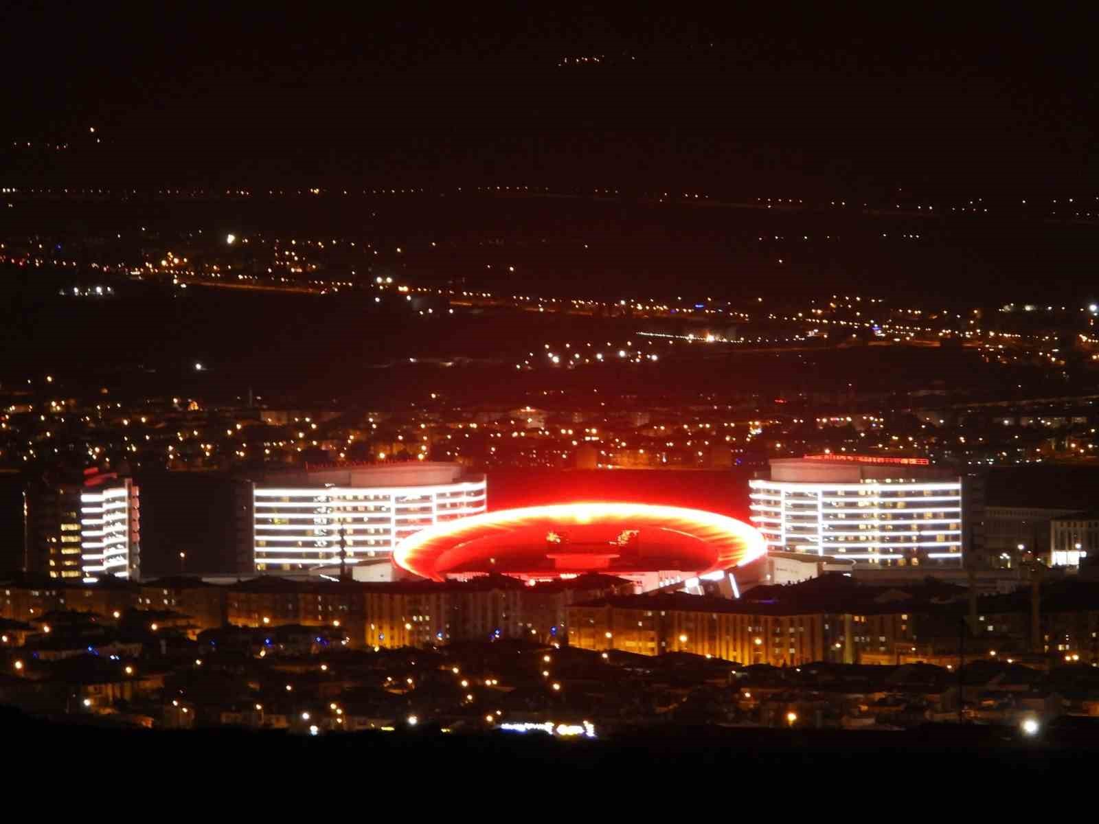 erzurum-sehir-hastanesi-nde-mesai-disi-gece-poliklinigi