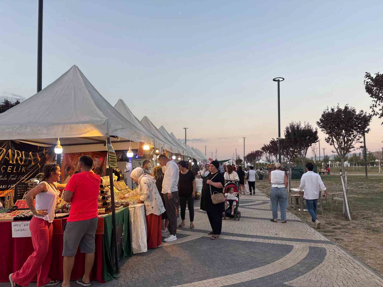 sincan-belediyesi-nden-geleneksel-sincan-yaz-festivali