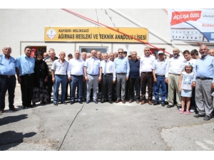 Melikgazi Belediyesi Ağırnas Mesleki Ve Teknik Lisesi Binası Yenilendi