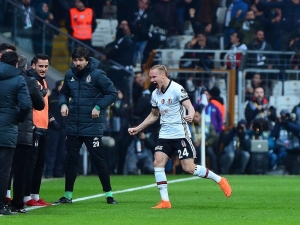 Arsenal’den Vida İçin 25 Milyon Pound!