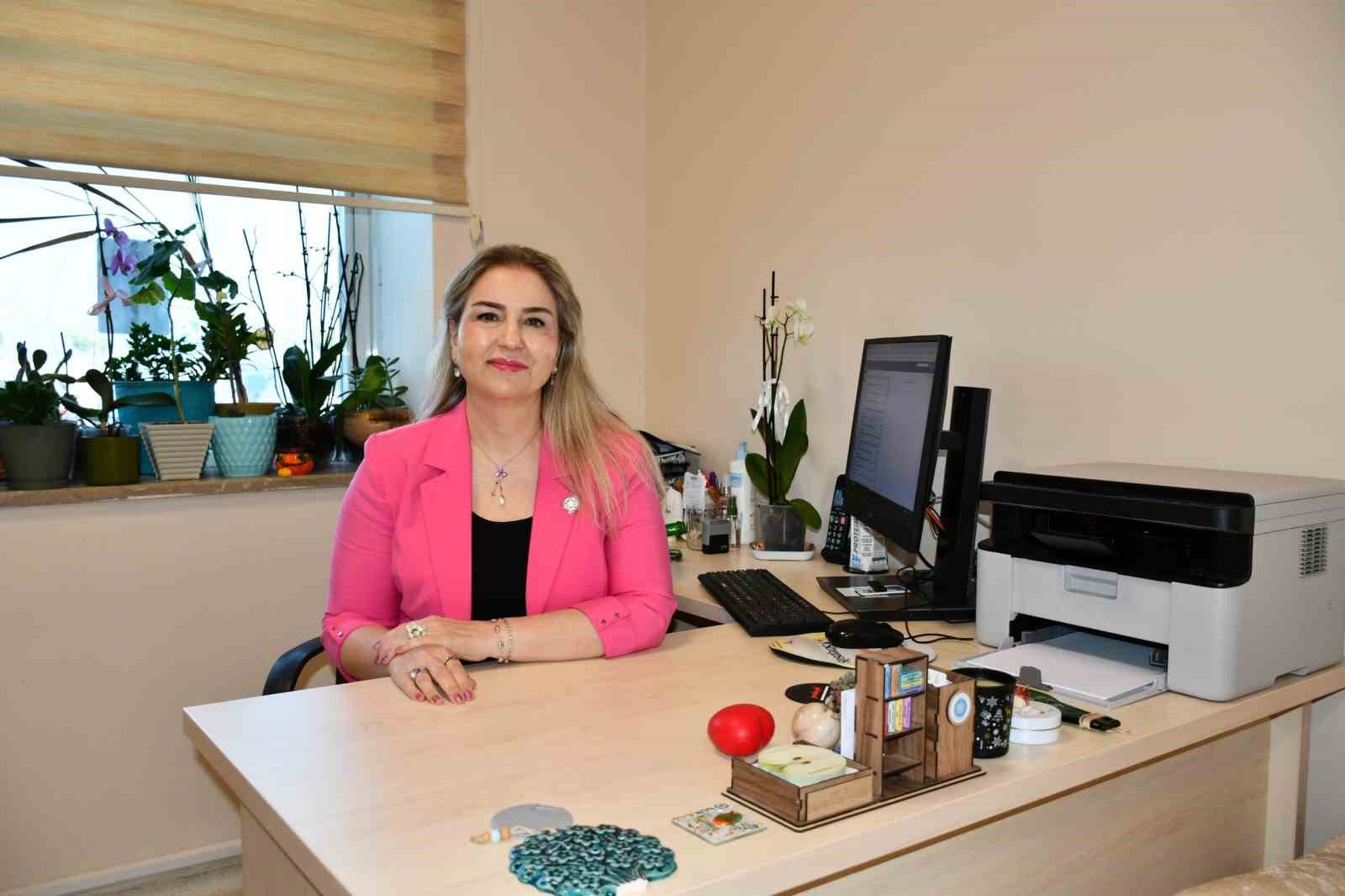 prof-dr-cihan-her-yil-iki-kez-asrin-felaketini-yasiyoruz