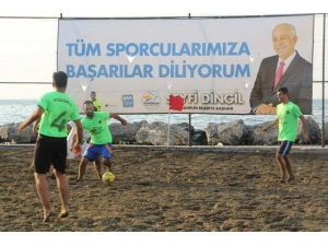 Plaj Futbolu İskenderun Etabı Başladı