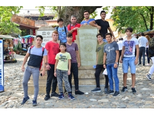 Yıldırım Belediyesi’nden Öğrencilere Tarihi Gezi