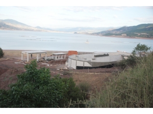 Almus Baraj Gölü Kirlilikten Kurtarılıyor