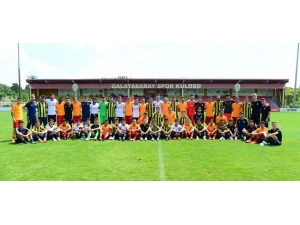 3 Büyüklerden Dostluk Turnuvası