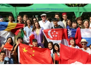 Odunpazarı Belediyesi Dünya Gençliğinin Destekçisi