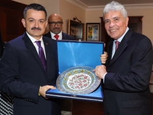 Bakan Pakdemirli Venezuelalı Mevkidaşı İle Görüştü