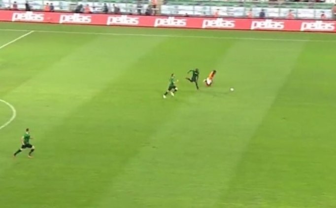 Ahmet Çakar'dan Var Ve Kırmızı Kart Açıklaması