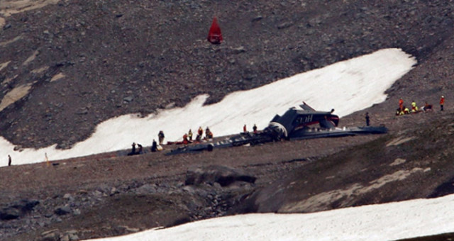 İsviçre'de Uçak Düştü, 20 Kişi Hayatını Kaybetti