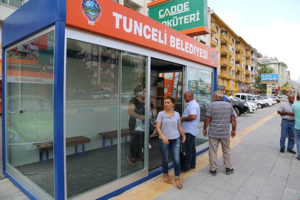 Tunceli'de Klimalı Duraklar Hizmete Açıldı