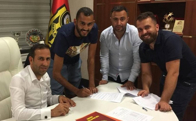 Yeni Malatyaspor, 4 Futbolcuyla Sözleşme Yeniledi