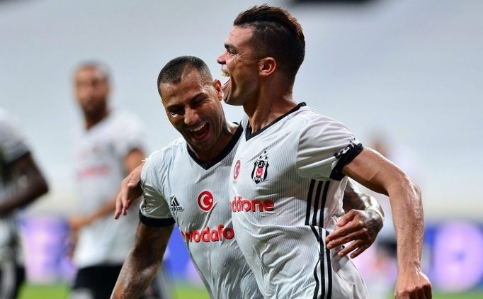 Beşiktaş, Pepe Ve Quaresma'nın Fiyatını Belirledi